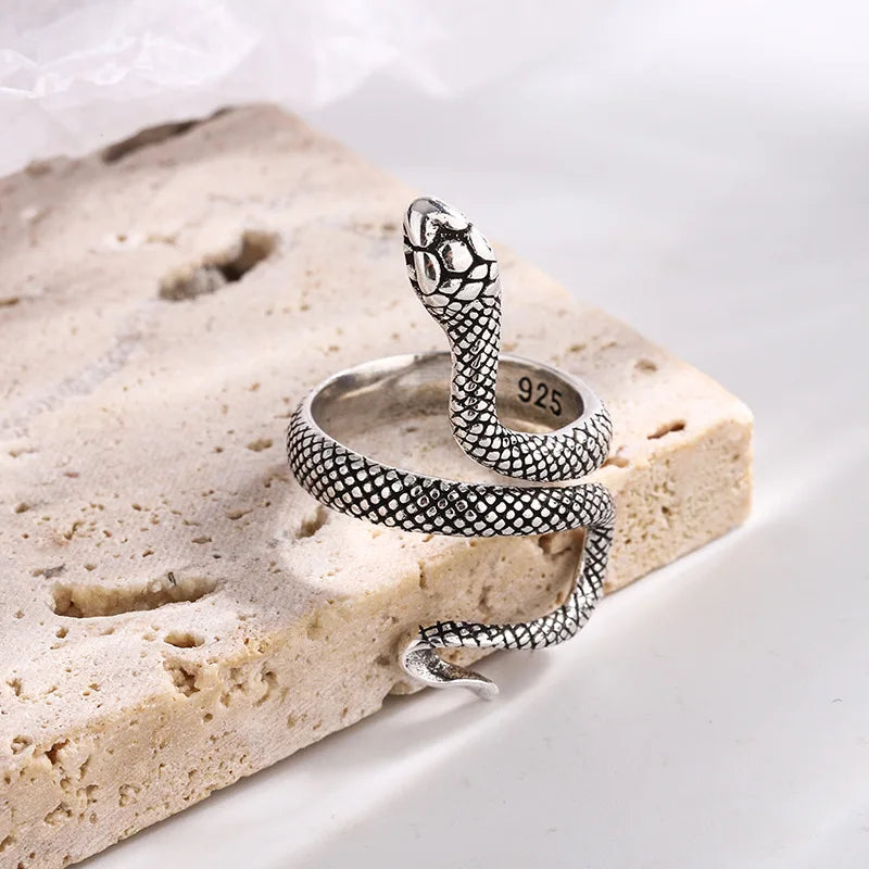 Devitt Ring