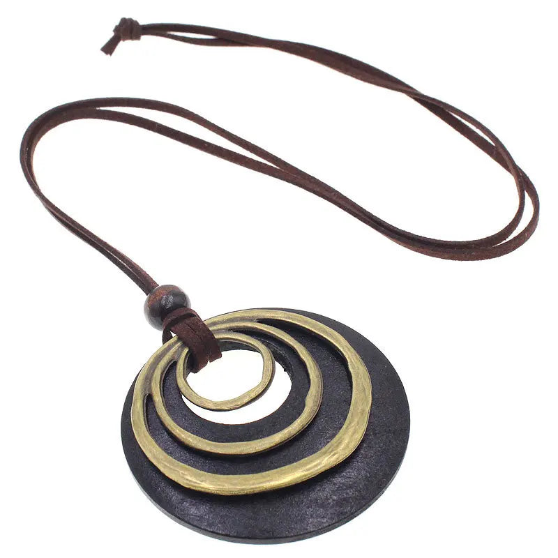 Betsy Necklace