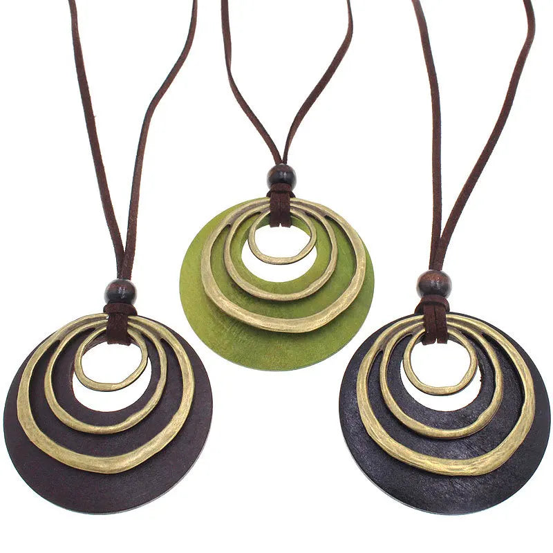 Betsy Necklace