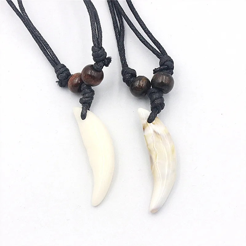 Men's Necklace Woman's Imitate Bone Pendant Tibetan Amulet Fangs Real Natural Vintage Tibet Wolf Tooth Charm White Brown Ecru