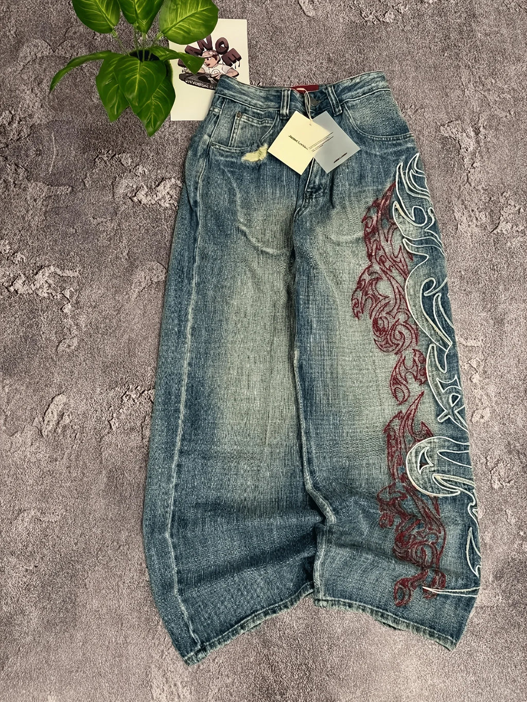 Men's Loose Fit Wide Leg Jeans Tribal Flame Embroidery Vintage Washed Denim Pants Streetwear Daily Wear