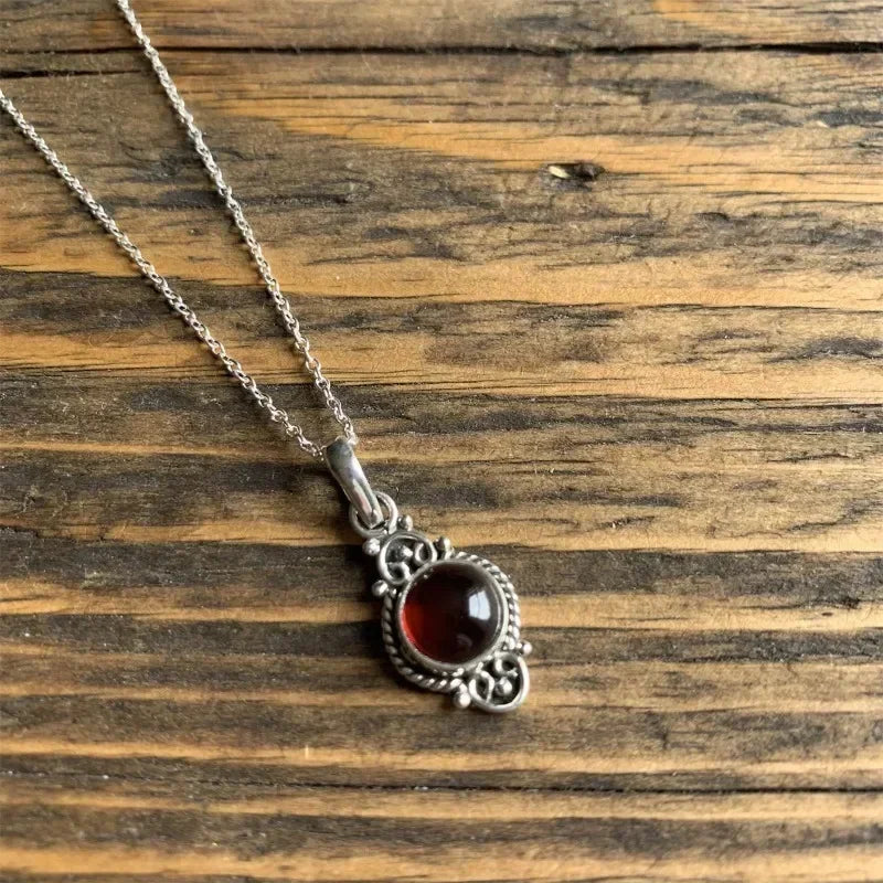Taylor Necklace